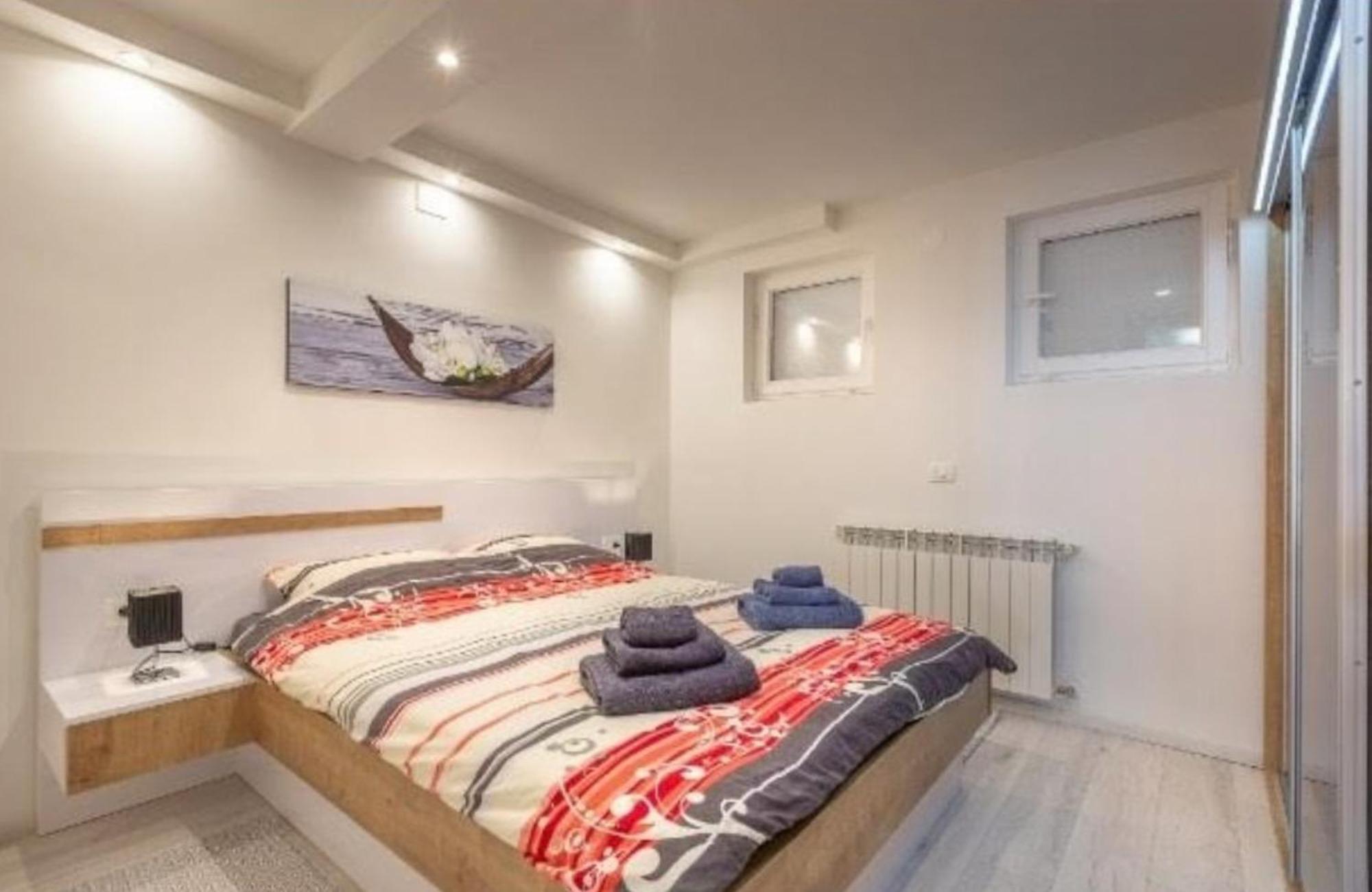 Appartement Newly Renovated App Goran à Umag Extérieur photo